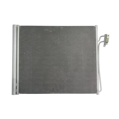 Abbildung von THERMOTEC KTT110674 Klimakondensator mit Trockner 648 x 561 16 mm LAND ROVER: Range Rover 3