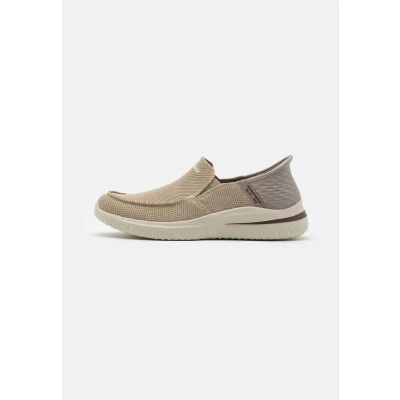 Abbildung von Skechers Herren Delson 3.0 Cabrino Slip On, Taupe Knit, 40 EU