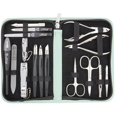 Abbildung von DREI SCHWERTER 16 tlg. Maniküre Pediküre Set &#039;Cinisello&#039; Hochwertiges Nageletui aus Kunstleder zur Hand &amp; Fußpflege. Farbe: mint Inhalt: Nagelschere, Nagelknipser, Pinzette vieles mehr!