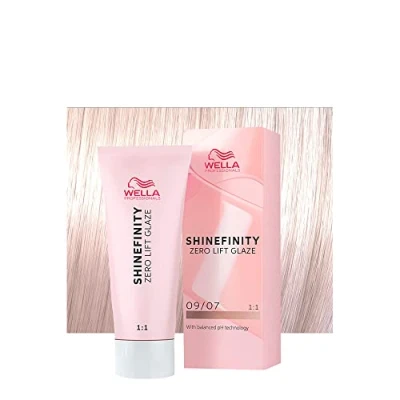 Abbildung von Wella Professionals Shinefinity 09/07 60ml shade Beige Sand