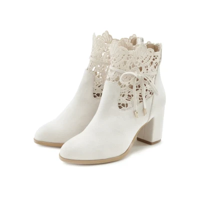 Abbildung von LASCANA High Heel Stiefelette, mit modischer Spitze und bequemen Blockabsatz, Ankle Boot, Stiefel