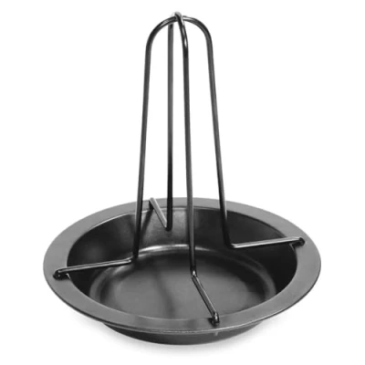 Abbildung von Fackelmann Hähnchenbräter für Backofen &amp; Grill Hähnchen Halter inlkusive Abtropfschale saftige Grillhähnchen Geflügelhalter BBQ