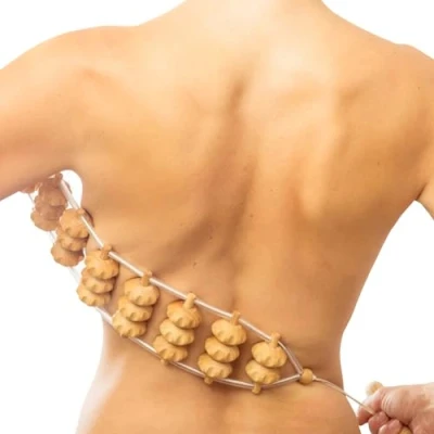 Abbildung von Tuuli Accessories Massage Massagegerät Rücken Massageroller Rückenmassagegerät mit Grif Roller aus Holz 120 cm (Rollfläche 40 x 7 cm)