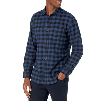 Abbildung von Amazon Essentials Herren Langarmhemd aus Flanell (in Übergröße erhältlich), Blau Schwarz Buffalokaros, L