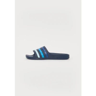 Abbildung von adidas Performance Adilette AQUA Unisex Hausschuh für Kinder, Größe: 29, Dark blue/team royal blue/glow blue Schuhe