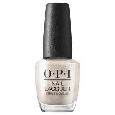 Abbildung von OPI Nail Lacquer OPI&#039;m Dreaming Collection Hands In The Clouds Nagellack Weiß Perlmutt schnelltrocknend &amp; schimmernd (15ml)