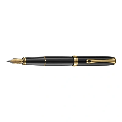 Abbildung von Diplomat Excellence A2 Black Lacquer GT FP M