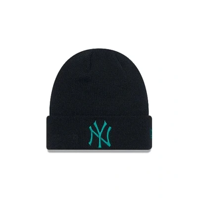 Abbildung von New Era York Yankees Fanartikel Mütze League Essential Cuff Knit Beanie Schwarz Grün Baseball One Size