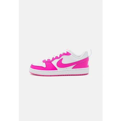 Abbildung von Nike Sportswear Court Borough low Recraft Sneaker für Kinder, Größe: 36, White/laser fuchsia Schuhe