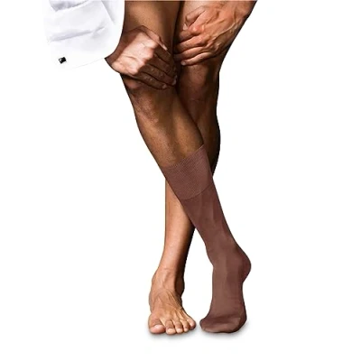 Abbildung von FALKE Damen No. 9 M SO Pure Fil d&#039;Écosse Baumwolle einfarbig 1 Paar Socken, Braun (Brandy 5167), 41 42