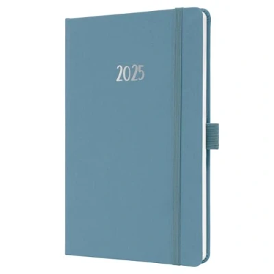 Abbildung von SIGEL J5401 Wochenkalender Jolie 2025, ca. A5, blau, Hardcover mit Textileinband, Gummiband, Stiftschlaufe, Einstecktasche, 174 Seiten, vegan, aus nachhaltigem Papier, Terminplaner
