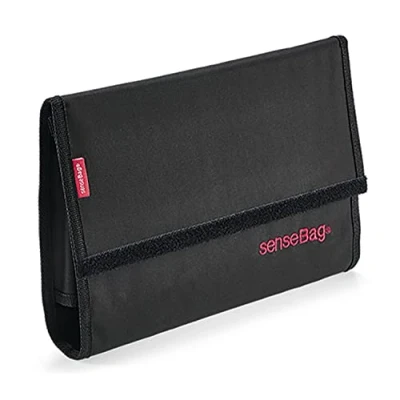 Abbildung von transotype senseBag Wallet, schwarze Tasche für bis zu 24 Marker, mit abgenähten Stiftfächern, aus abwaschbaren Polyestergewebe