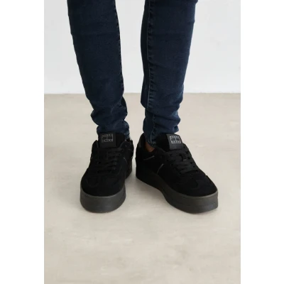 Abbildung von Tommy Jeans THE Greenwich Flatform Elevated Sneaker low, Damen, Größe: 41, Black Schuhe