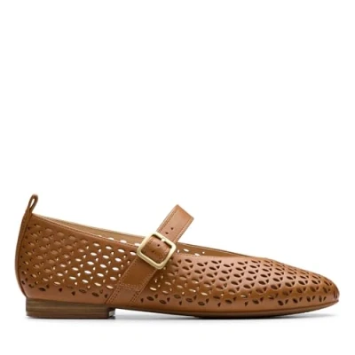 Abbildung von Clarks Fawna JANE Riemchenballerina, Damen, Größe: 38, Tan Schuhe