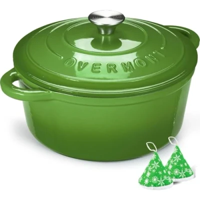 Abbildung von Overmont Bräter emaille Gusseisen Topf Schmortopf 24cm backofengeeignet mit Deckel und Kochbuch für Küche Backen Schmoren Braten Grün