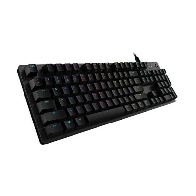 Abbildung von Logitech G512 mechanische Gaming Tastatur, GX Blue Clicky Switches, LIGHTSYNC RGB Beleuchtung, USB Durchschleife, Aluminium Gehäuse, Programmierbare F Tasten, US QWERTY Layout Schwarz
