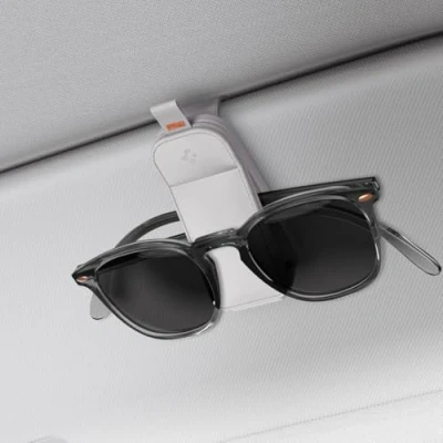 Abbildung von Spigen Tesla Model Y 3 ( 2024 Highland) S X Brillenhalter, 2 Stück Vegan Leder Brillenhalter für KFZ Auto Sonnenblende, Sonnenbrillen Halterung X, VW, BMW und mehr Grau