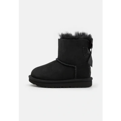 Abbildung von UGG Kleinkind Mini Bailey Bow Ii Pull On Boot, Schwarz (BLK), 30