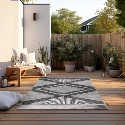 Abbildung von Elle Decoration In und Outdoor Teppich Wendeteppich Wetterfest &amp; Wasserfest Modernes Rauten Muster Geometrisches Outdoorteppich für Garten, Balkon, Terrasse, Wohnzimmer Schwarz, 120x170cm