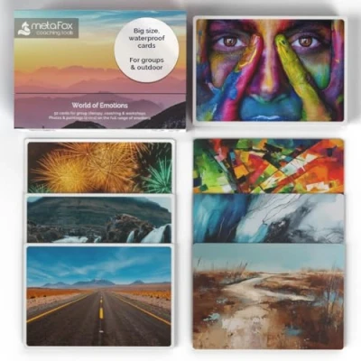 Abbildung von metaFox deep pictures &quot;Gefühlswelten&quot; B5 52 große Coaching Karten (25cm) aus stabilem PP Material für Emotionale Intelligenz Workshops und Teambuilding