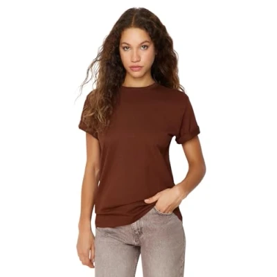 Abbildung von Trendyol Damen Basics Boyfriend Basic Rundhals Strick T Shirt, braun, M
