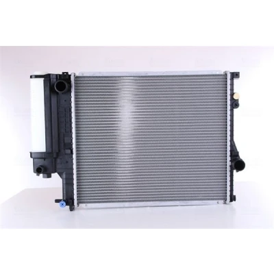 Abbildung von NISSENS 60607A Kühler, Motorkühlung Aluminium 520 439 32 Kühlrippen gelötet BMW: 5 Saloon, Touring