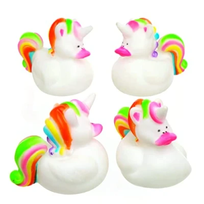 Abbildung von Baker Ross Badeenten „Regenbogen Einhorn“ für Kinder als kleine Überraschung oder Preis bei Partyspielen (4 Stück)