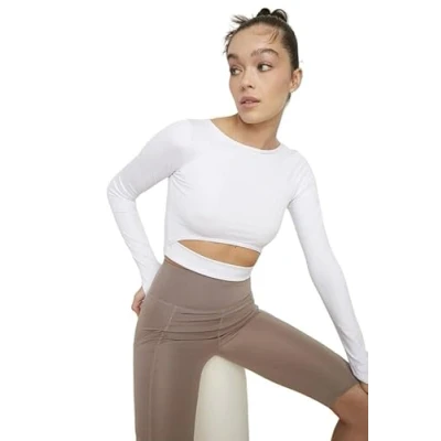 Abbildung von Trendyol Damen Sportswear Crop Standard Rundhals Strickbluse Hemd, weiß, Small
