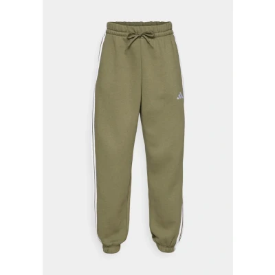Abbildung von adidas Sportswear Sporthose »W 3S FL C PT«, (1 tlg.), Locker geschnitten, mit schmal zulaufender Beinform