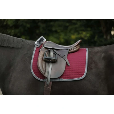 Abbildung von Bucas Show Line Saddle Pad