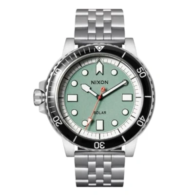 Abbildung von Nixon Unisex Analog Quarz Uhr mit Edelstahl Armband A1402 5235 00
