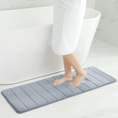 Abbildung von Homaxy Memory Foam Badezimmer Badteppich Saugfähige Rutschfester Badvorleger Waschbar Badematte 43 x 120 cm, Grau