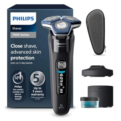 Abbildung von Philips Shaver Series 7000 Elektrischer Nass und Trockenrasierer für Herren mit ausklappbarem Trimmer, Reinigungsstation, Ladestation &amp; Reiseetui (Modell S7886/55)
