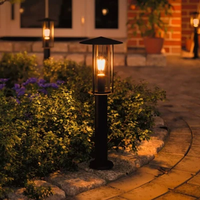 Abbildung von Paulmann 94737 LED Außenleuchte Pollerleuchte Classic insektenfreundlich IP44 500mm 2200K 4,3W 420lm 230V Schwarz E27 Metall Goldlicht Gartenpoller, Ohne Bewegungssensor
