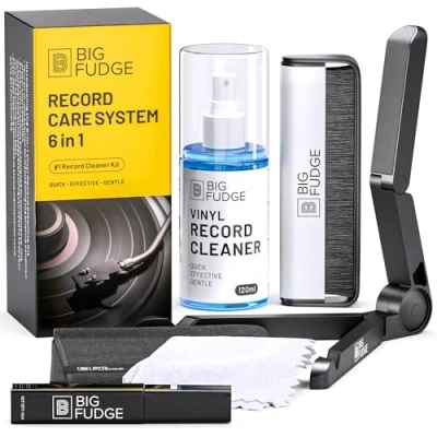 Abbildung von Big Fudge Vinyl Schallplatten Reinigung Set 6 in 1 Reiniger Inkl. Schallplattenbürste, Nadelbürste, Reinigungslösung, Mikrofaserhandtuch &amp; Trocknungsständer