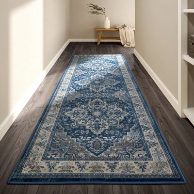 Abbildung von Villeroy &amp; Boch Kurzflor Teppich Jehanne Klassischer Wohnzimmerteppich Traditioneller für Wohnzimmer, Schlafzimmer, Esszimmer, Flur, Küche Blau Creme, 80x240cm