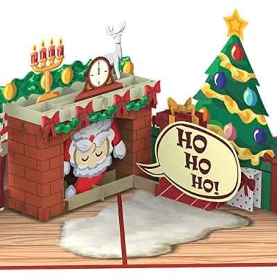 Abbildung von papercrush® Pop Up Karte Weihnachten „Weihnachtsmann im Kamin“ Lustige 3D Weihnachtskarte für Kinder, Frauen, Männer Handgemachte Weihnachtsgrußkarte mit Umschlag Mama oder Papa