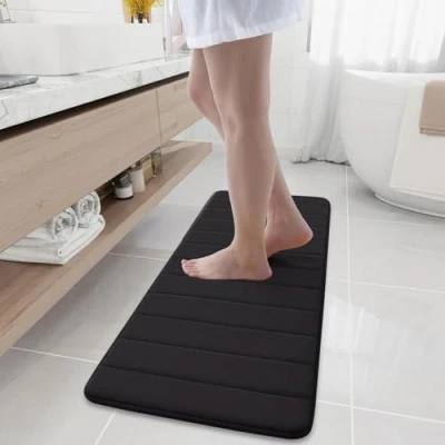 Abbildung von Homaxy Memory Foam Badezimmer Badteppich Saugfähige Rutschfester Badvorleger Waschbar Badematte 43 x 120 cm, Schwarz