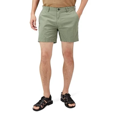 Abbildung von Amazon Essentials Herren 13 cm Flatfront Chinoshorts mit hohem comfort in schmaler Passform (zuvor Goodthreads), Helles Armeegrün, 42W