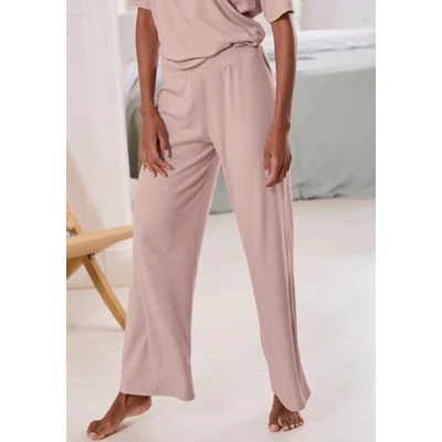Abbildung von Vivance Dreams 7/8 Hose, in weicher Rippqualität