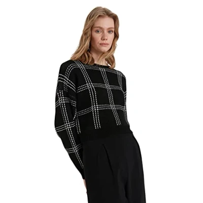 Abbildung von Trendyol Damen Einfarbiger Pullover mit Rundhalsausschnitt Sweatshirt, Schwarz, 36