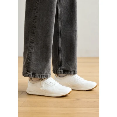 Abbildung von Geox Bulmya Sneaker low, Damen, Größe: 41, White Schuhe
