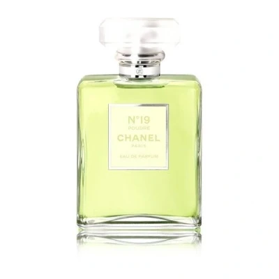 Abbildung von Chanel No. 19 Poudre Eau de Parfum 100 ml
