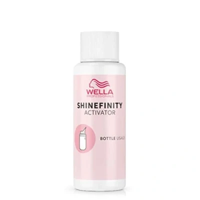 Abbildung von WELLA PROFESSIONALS Shinefinity Activator 2% Bottle 60 ml