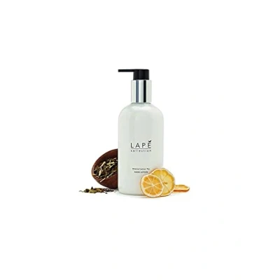 Abbildung von Diversey 100928149 LAPĒ Collection Oriental Lemon Tea Handlotion mit edles Design, orientalischer Duft, 0,3 L