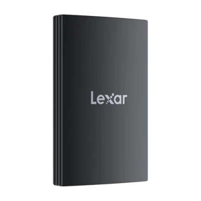 Abbildung von Lexar Armor 700 Portable SSD 4TB, bis zu 2000MB/s Lesen und Schreiben USB 3.2 Gen 2x2, Externe IP66 Wasser Staubschutz, kompatibel mit Mac/PC, iPhone 15 Pro, Kamera (LAR700X004T RNBNG)