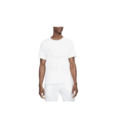 Abbildung von NIKE CZ9184 100 M NK DF Rise 365 SS Sweatshirt Men&#039;s Weiß/reflektierender Silv L T