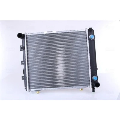 Abbildung von NISSENS 62650 Kühler, Motorkühlung Aluminium 410 370 42 Kühlrippen gelötet MERCEDES BENZ: W124 Saloon, Coupe, Estate