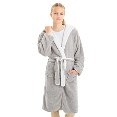 Abbildung von HOMELEVEL Kuschelfleece Bademantel für Kinder Sherpa Morgenmantel mit Taschen Schalkragen Gürtel Wende Kinderbademantel Jungen und Mädchen