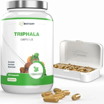 Abbildung von Triphala 300 Kapseln, 1500 mg Hochdosiert, 5 Monatsvorrat, inklusive Pillenbox, Hochdosiert aus Haritaki, Amalaki und Bibhitaki, 100% Vegan, Rein pflanzlich, Laborgeprüft, Made in Germany
